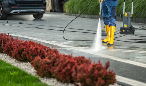 Best Commercial Pressure Washing  in Highland, IN